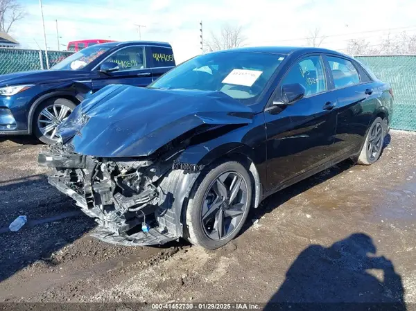 5NPLS4AG0PH116967 2023 HYUNDAI ELANTRA - Image 2