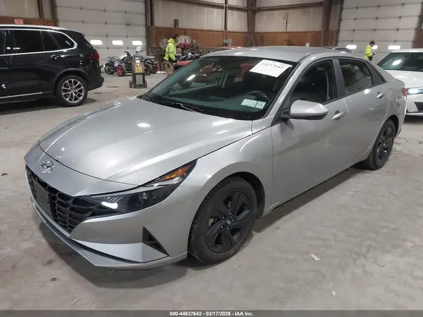 5NPLS4AG1MH009633 2021 HYUNDAI ELANTRA - Image 2