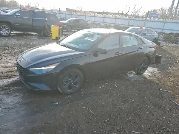 5NPLS4AG1NH053861 2022 HYUNDAI ELANTRA - Image 1