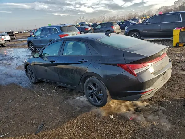 5NPLS4AG1NH053861 2022 HYUNDAI ELANTRA - Image 2