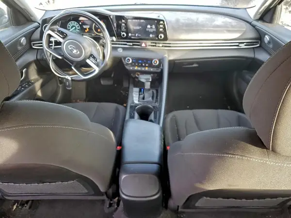 5NPLS4AG1NH053861 2022 HYUNDAI ELANTRA - Image 8
