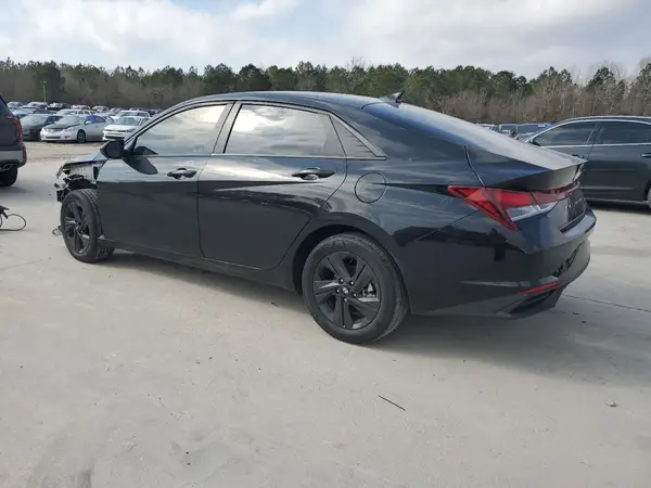 5NPLS4AG1NH065637 2022 HYUNDAI ELANTRA - Image 2