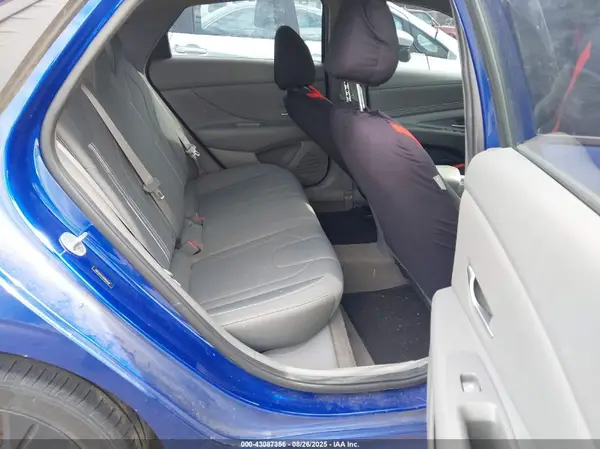 5NPLS4AG1NH068568 2022 HYUNDAI ELANTRA - Image 8