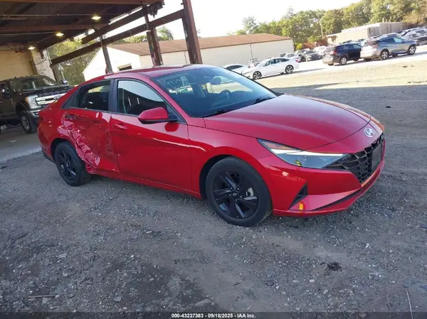 5NPLS4AG1NH070336 2022 HYUNDAI ELANTRA - Image 1