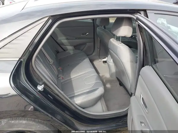 5NPLS4AG1NH071115 2022 HYUNDAI ELANTRA - Image 8