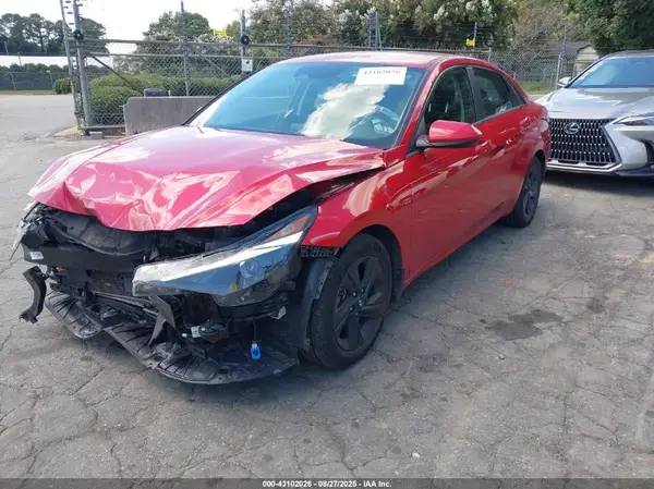 5NPLS4AG1NH073110 2022 HYUNDAI ELANTRA - Image 2