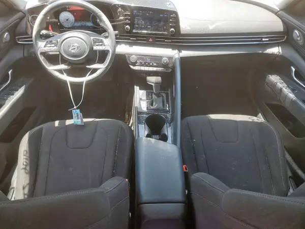 5NPLS4AG1NH082972 2022 HYUNDAI ELANTRA - Image 8