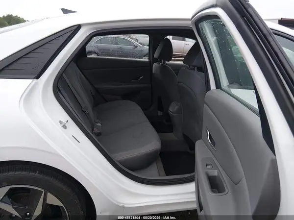 5NPLS4AG1PH090153 2023 HYUNDAI ELANTRA - Image 8