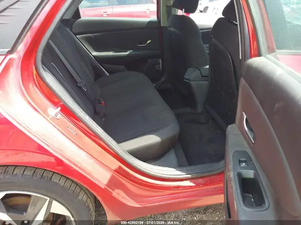 5NPLS4AG1PH103080 2023 HYUNDAI ELANTRA - Image 8