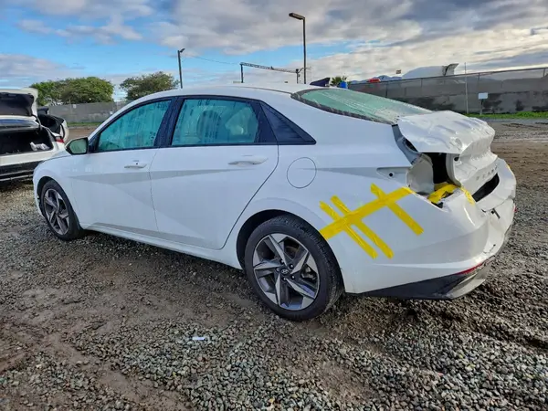 5NPLS4AG1PH106934 2023 HYUNDAI ELANTRA - Image 2