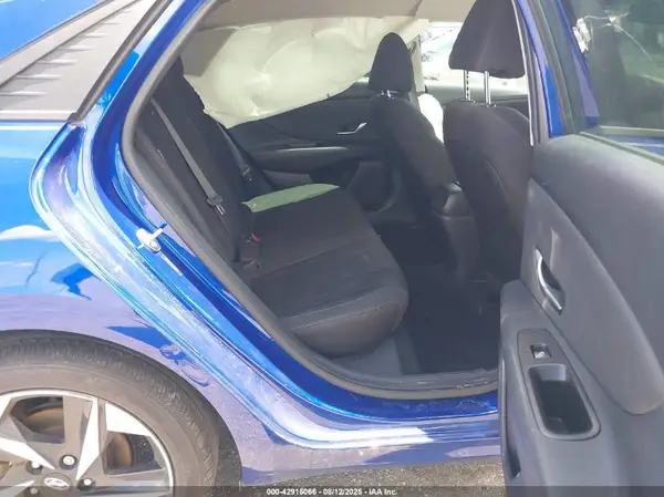 5NPLS4AG1PH111499 2023 HYUNDAI ELANTRA - Image 8