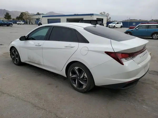 5NPLS4AG1PH112944 2023 HYUNDAI ELANTRA - Image 2