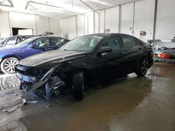 5NPLS4AG1PH113947 2023 HYUNDAI ELANTRA - Image 1