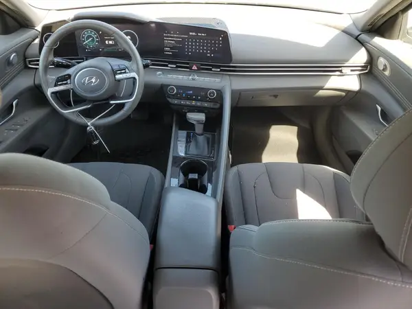 5NPLS4AG1PH118811 2023 HYUNDAI ELANTRA - Image 8