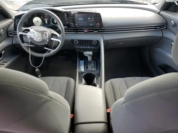 5NPLS4AG2MH004781 2021 HYUNDAI ELANTRA - Image 8