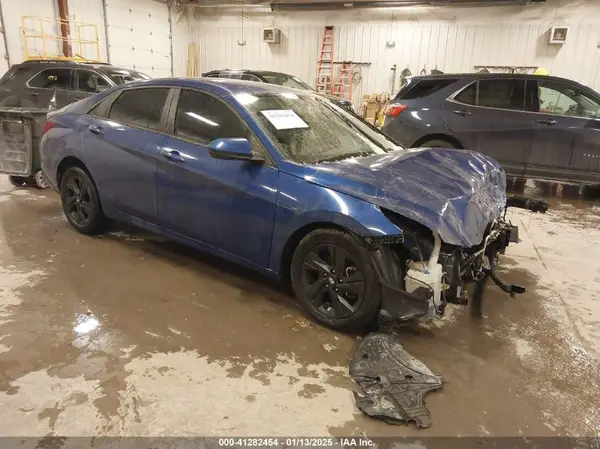 5NPLS4AG2MH005977 2021 HYUNDAI ELANTRA - Image 1