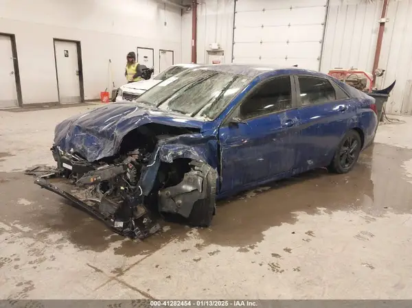 5NPLS4AG2MH005977 2021 HYUNDAI ELANTRA - Image 2