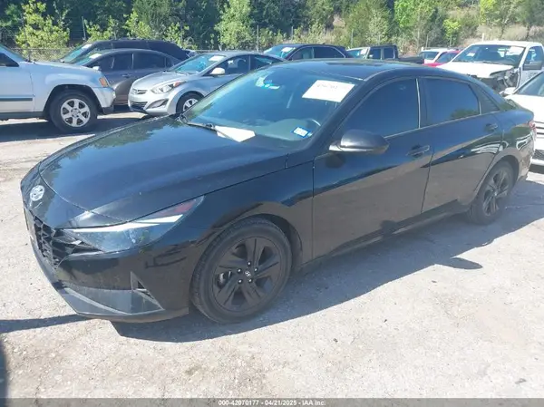 5NPLS4AG2MH009981 2021 HYUNDAI ELANTRA - Image 2