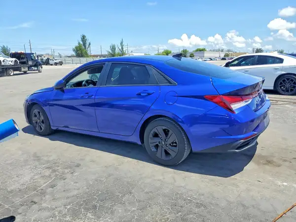 5NPLS4AG2MH012699 2021 HYUNDAI ELANTRA - Image 2