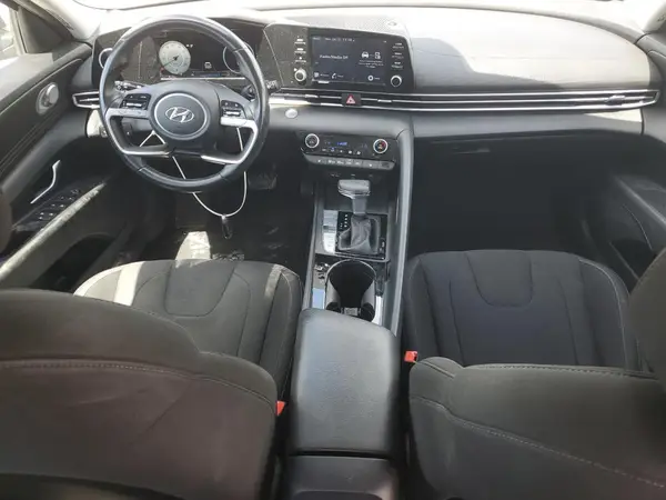 5NPLS4AG2MH033083 2021 HYUNDAI ELANTRA - Image 8