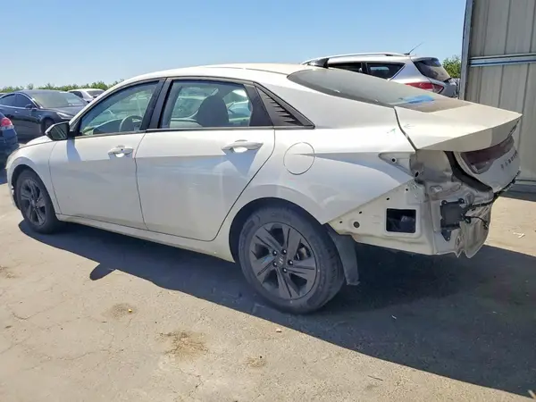 5NPLS4AG2MH033438 2021 HYUNDAI ELANTRA - Image 2