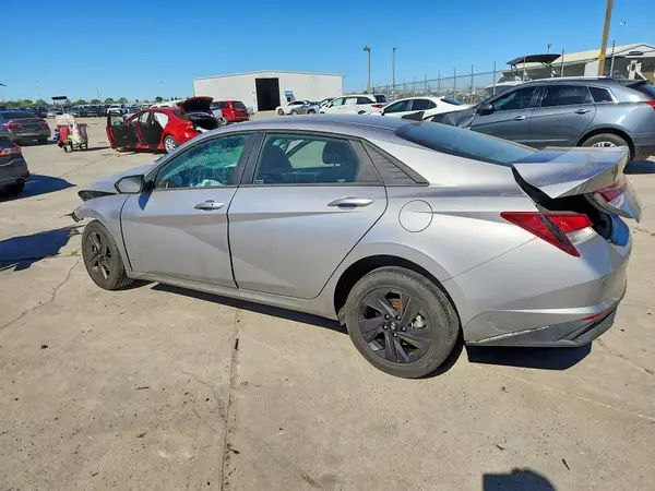 5NPLS4AG2MH033942 2021 HYUNDAI ELANTRA - Image 2