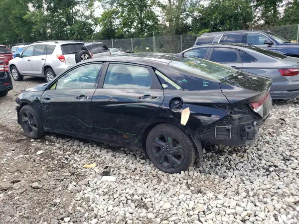 5NPLS4AG2NH064657 2022 HYUNDAI ELANTRA - Image 2