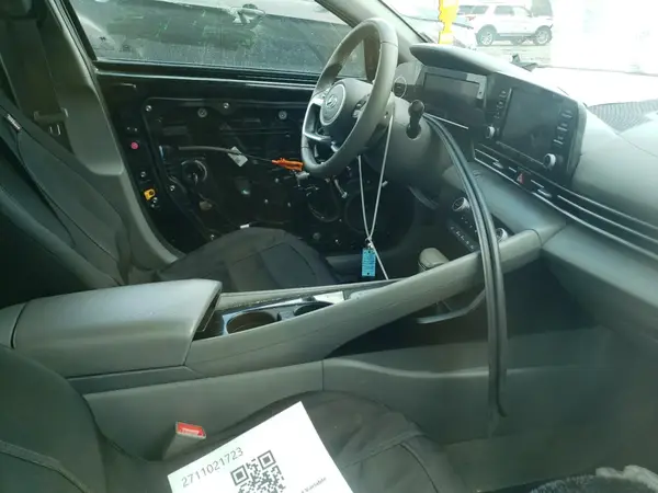 5NPLS4AG2NH064657 2022 HYUNDAI ELANTRA - Image 8