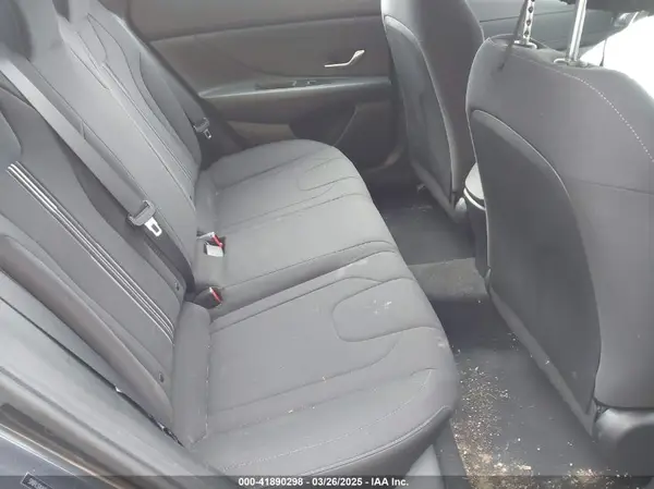 5NPLS4AG2NH078865 2022 HYUNDAI ELANTRA - Image 8