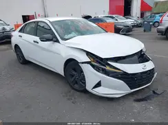 5NPLS4AG2NH084939 2022 HYUNDAI ELANTRA