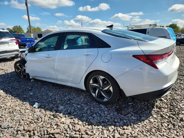 5NPLS4AG2PH086337 2023 HYUNDAI ELANTRA - Image 2