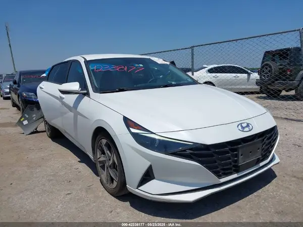5NPLS4AG2PH091909 2023 HYUNDAI ELANTRA - Image 1