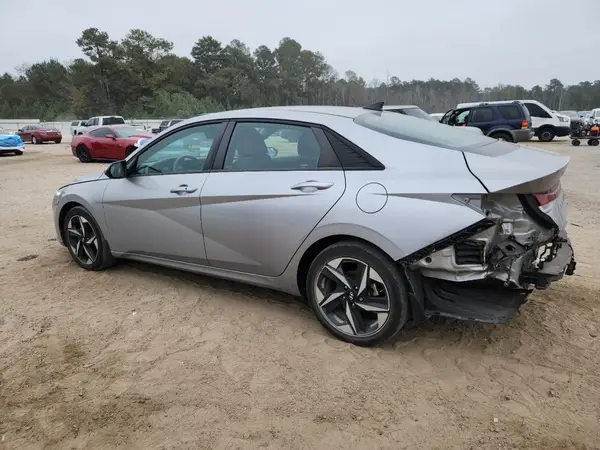 5NPLS4AG2PH096284 2023 HYUNDAI ELANTRA - Image 2