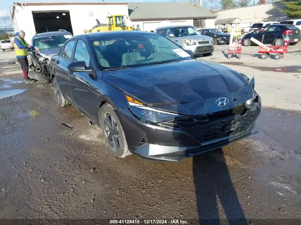 5NPLS4AG2PH097094 2023 HYUNDAI ELANTRA - Image 1