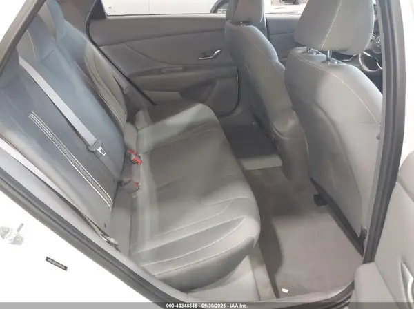 5NPLS4AG2PH097628 2023 HYUNDAI ELANTRA - Image 8