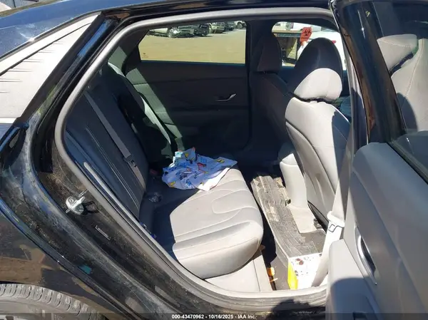 5NPLS4AG2PH103167 2023 HYUNDAI ELANTRA - Image 8