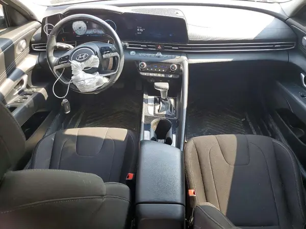 5NPLS4AG2PH112337 2023 HYUNDAI ELANTRA - Image 8