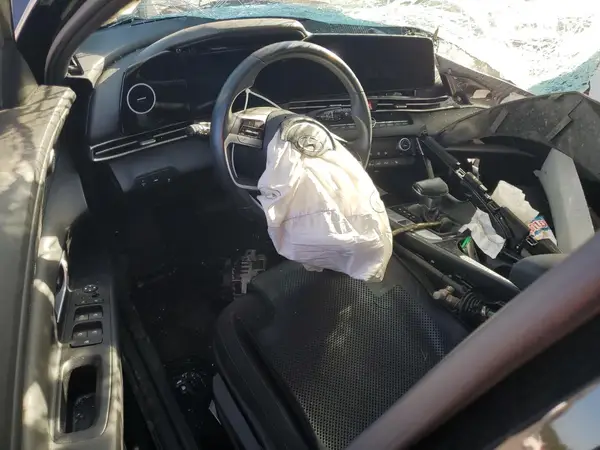 5NPLS4AG2PH114413 2023 HYUNDAI ELANTRA - Image 8