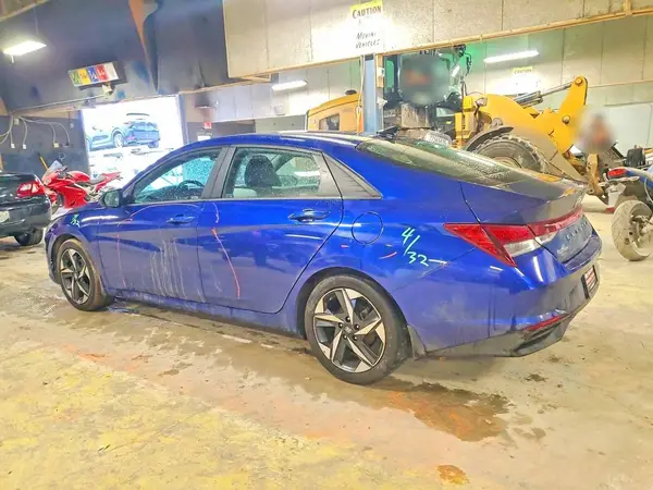 5NPLS4AG2PH115819 2023 HYUNDAI ELANTRA - Image 2