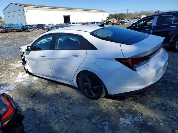 5NPLS4AG3MH016681 2021 HYUNDAI ELANTRA - Image 2
