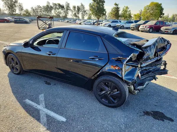 5NPLS4AG3MH031536 2021 HYUNDAI ELANTRA - Image 2