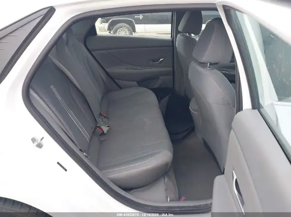 5NPLS4AG3MH031844 2021 HYUNDAI ELANTRA - Image 8