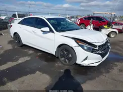 5NPLS4AG3MH046909 2021 HYUNDAI ELANTRA