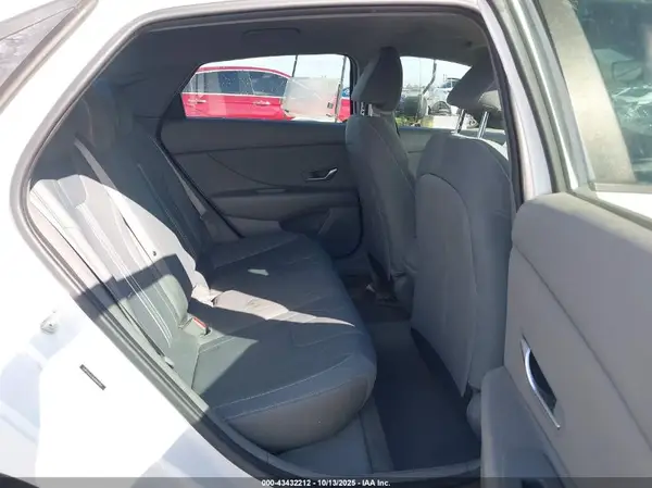 5NPLS4AG3MH046909 2021 HYUNDAI ELANTRA - Image 8