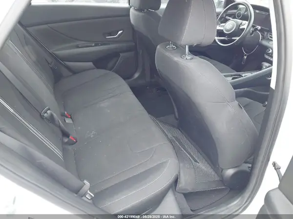 5NPLS4AG3NH064893 2022 HYUNDAI ELANTRA - Image 8