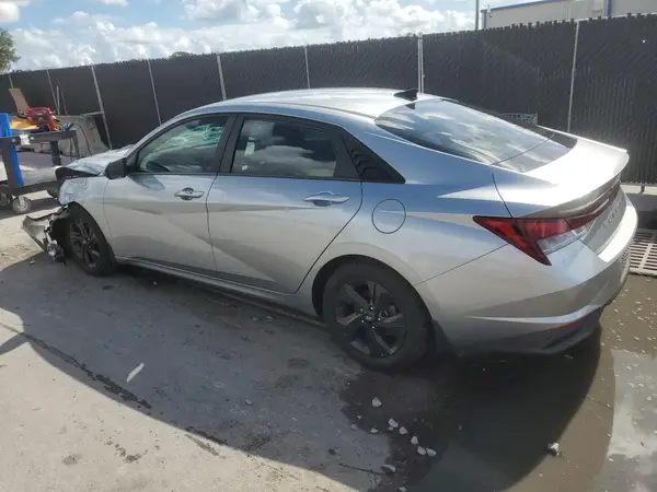 5NPLS4AG3NH068524 2022 HYUNDAI ELANTRA - Image 2