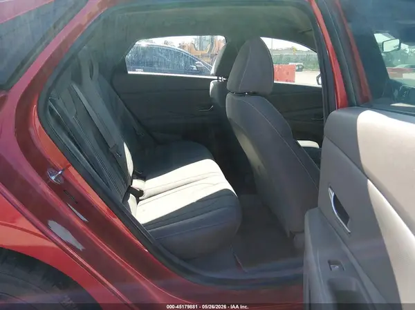 5NPLS4AG3NH075232 2022 HYUNDAI ELANTRA - Image 8
