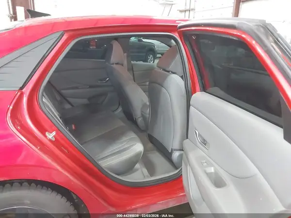 5NPLS4AG3NH082973 2022 HYUNDAI ELANTRA - Image 8