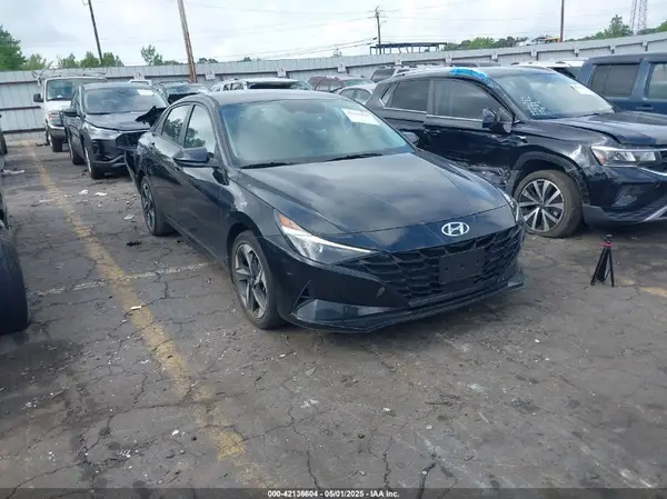 5NPLS4AG3PH098111 2023 HYUNDAI ELANTRA - Image 1