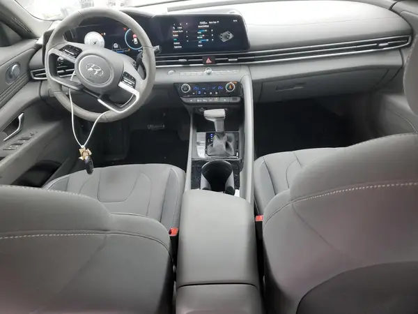 5NPLS4AG3PH109527 2023 HYUNDAI ELANTRA - Image 8